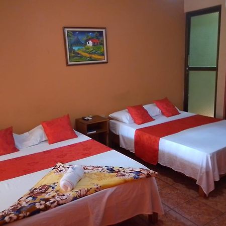 Hotel Torre Fuerte Венесия Экстерьер фото