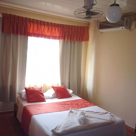 Hotel Torre Fuerte Венесия Экстерьер фото