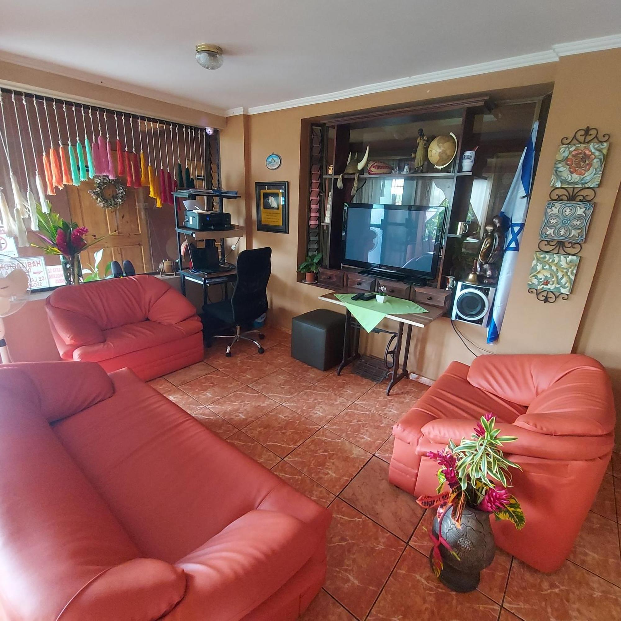 Hotel Torre Fuerte Венесия Экстерьер фото