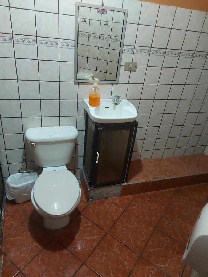 Hotel Torre Fuerte Венесия Экстерьер фото
