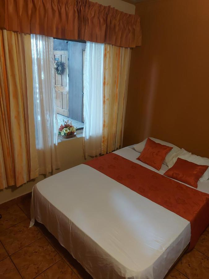 Hotel Torre Fuerte Венесия Экстерьер фото