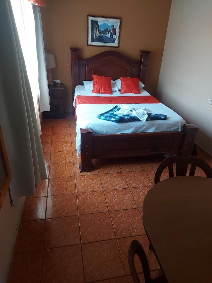 Hotel Torre Fuerte Венесия Экстерьер фото